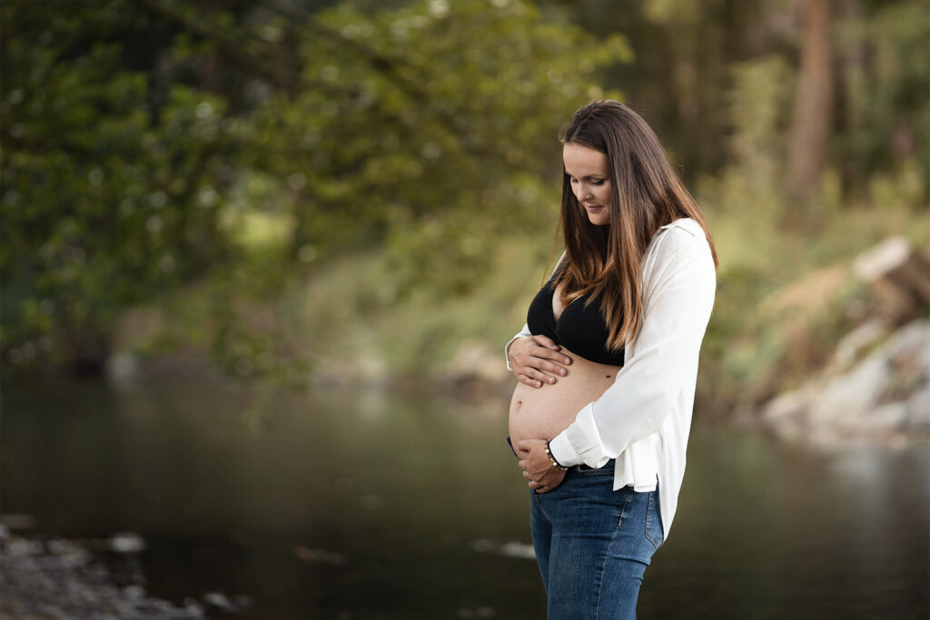 Těhotenské focení Lhota Rapotina. Fotografka JANA Studio Boskovice, Letovice, Blansko, Brno