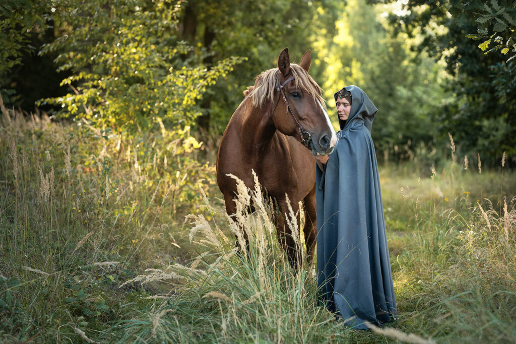 Dívka s koněm Tess. FineArt. Fantasy. Westernové městečko Boskovice. Fotografka JANA Studio Boskovice, Letovice, Blansko, Brno.
