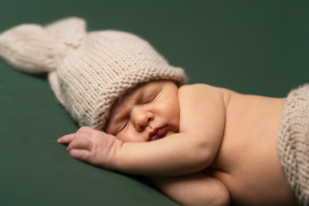 Newborn focení Letovice. Fotografka JANA Studio Letovice, Boskovice, Blansko, Brno.