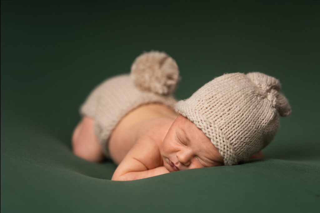 Newborn focení Letovice. Fotografka JANA Studio Letovice, Boskovice, Blansko, Brno.