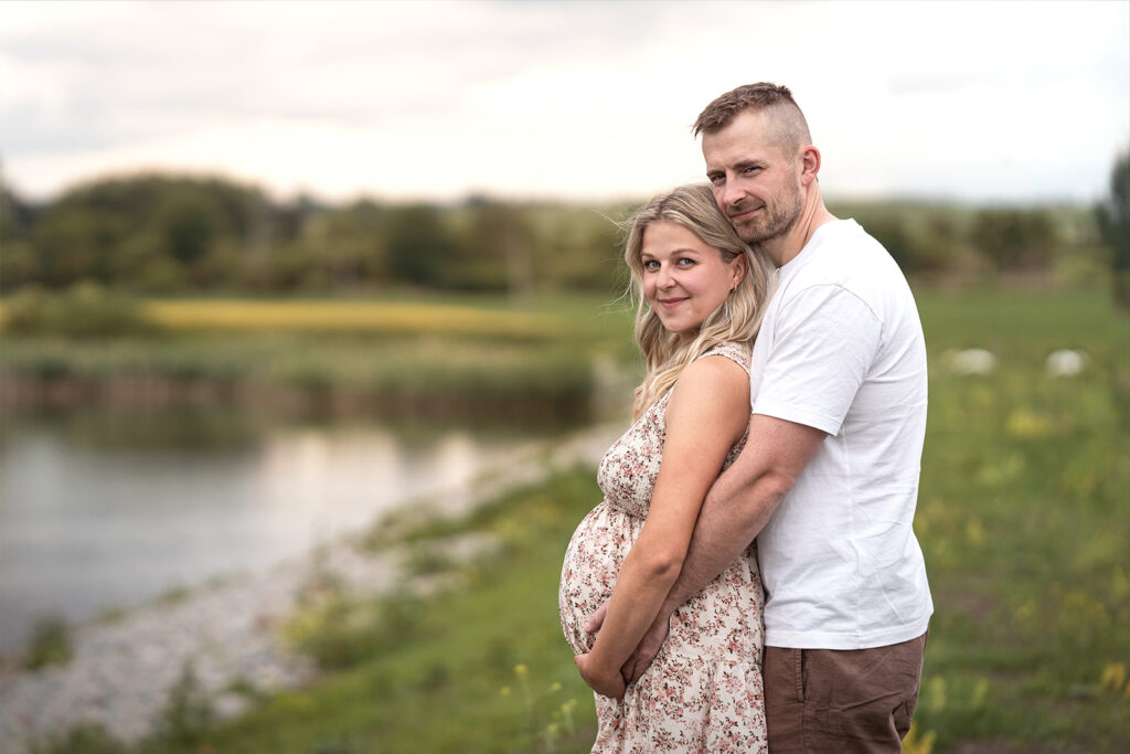 Těhotenské focení Skalice nad Svitavou. Fotografka JANA Studio Boskovice, Letovice, Blansko, Brno.